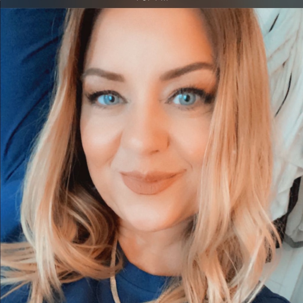 Meet your Posher, Amy
